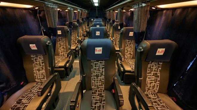 ミルキーウェイCJ111《3列独立シート》《車内除菌済》《空気清浄機付》《トイレ付》《充電設備》